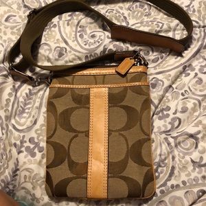 Tan/brown Coach crossbody